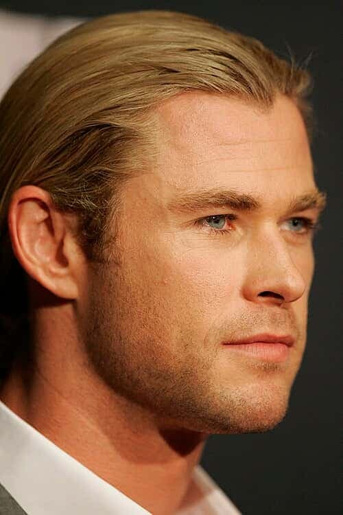 Chris Hemsworth — photo 1