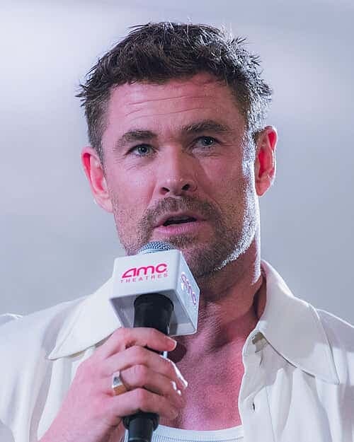 Chris Hemsworth — photo 2