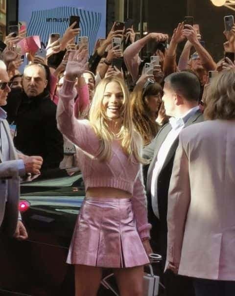 Margot Robbie — photo 2